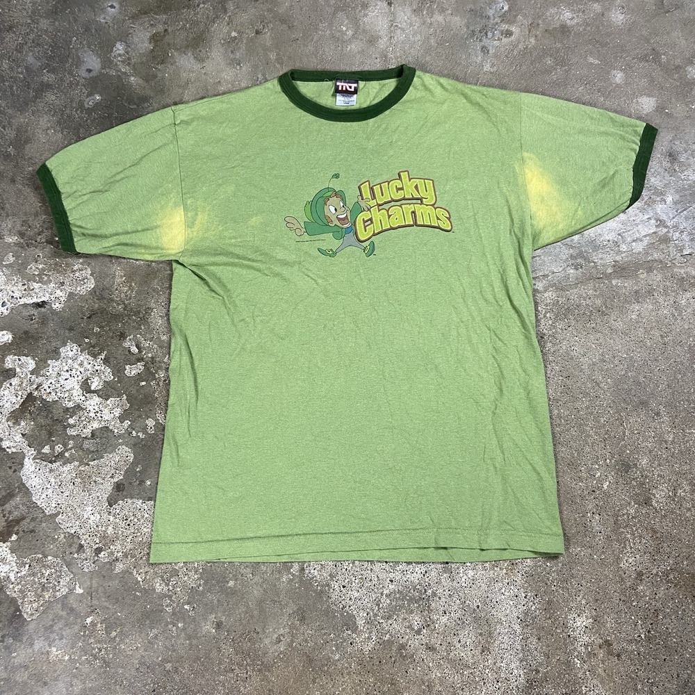 Vintage Lucky Charms T-Shirt Size Large Green Short Sleeve Cereal Graphic